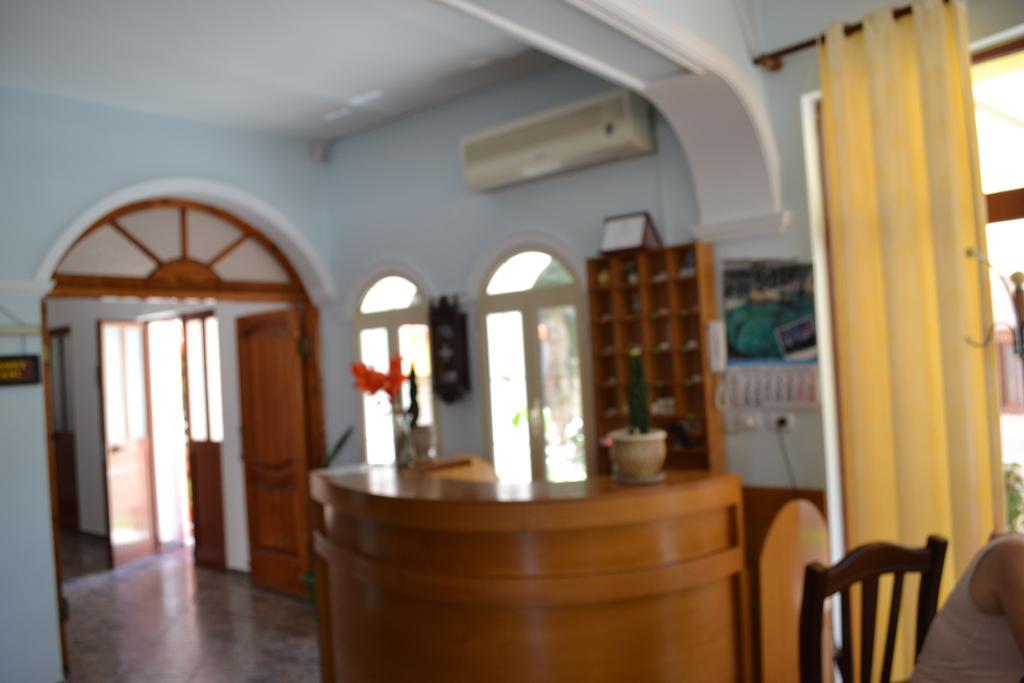 Hotel Alpine Vlorë 외부 사진